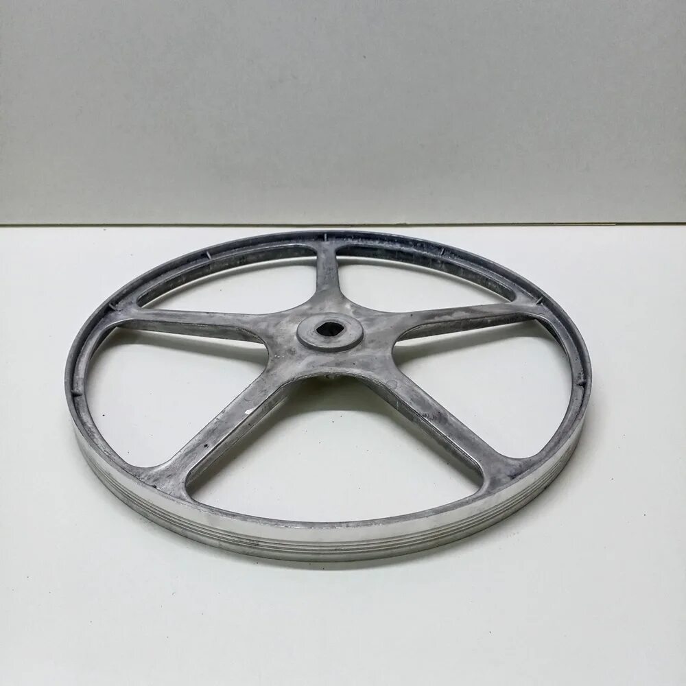 Шкив 115 мм клиновый газ 24. Шкив машинки. Шкив увб 02. 74. Шкив для стиральной машины ардо 51003600.