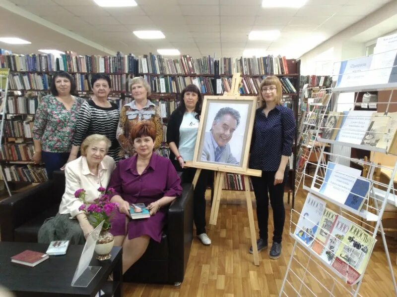 библиотеки торжка. глуховская-библиотека-торжок. библиотека в митино рядом. шекспир 455 городская библиотека им горького торжок. библиотеки торжка.