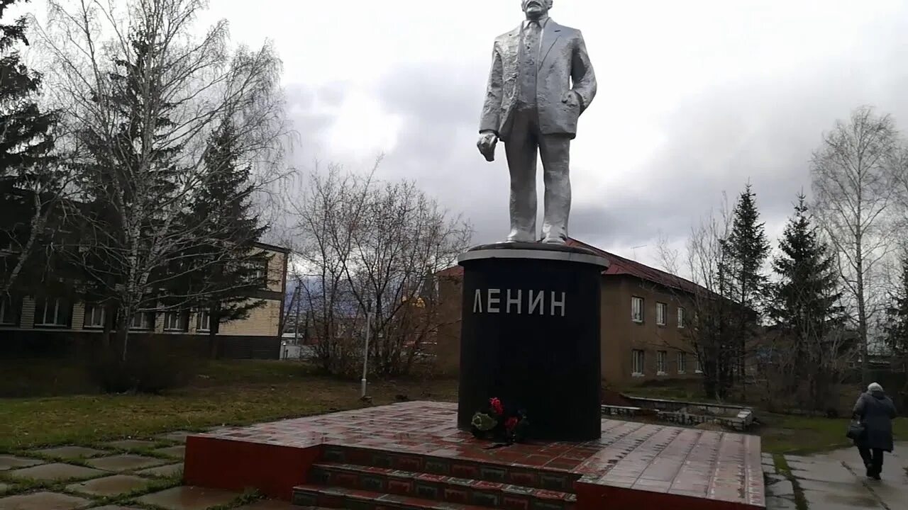 Достопримечательности абдулино. Памятники абдулино. Вечный огонь абдулино. Абдулино рамятникмеа втездк. Вечный огонь абдулино.