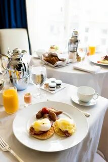 Serve breakfast