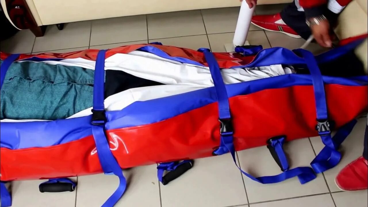Перевозка больных с переломами. Транспортировка пострадавшего при травме позвоночника. Современные транспортные шины в медицине. Перевозка лежачих больных инвалидов. Перевозка больных с переломами.