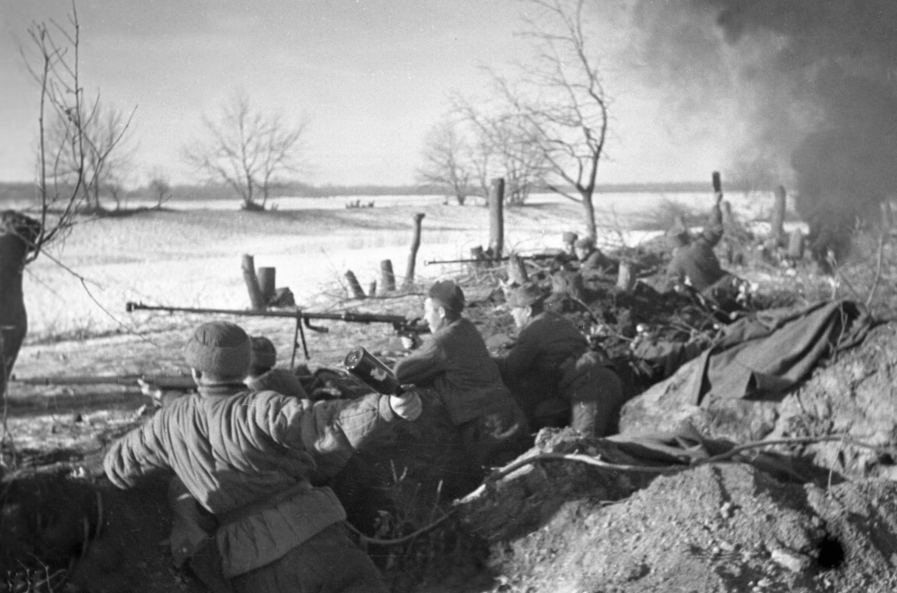 1942 Год ВОВ. Битва за Сталинград 1942. Битва за Сталинград бронебойщики. Военная битва 1942