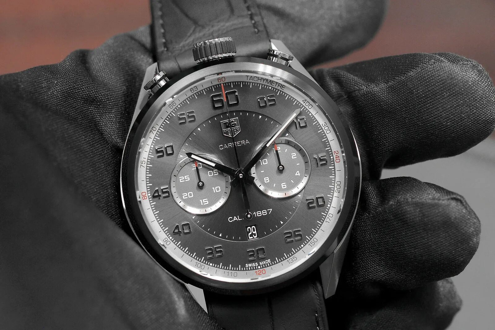 Carrera calibre. Tag Heuer Carrera 1887. Carrera Calibre 1887 Automatic Chronograph. Tag Heuer Carrera Calibre 1887. Tag Heuer Carrera Automatic Chronograph Calibre 1887.