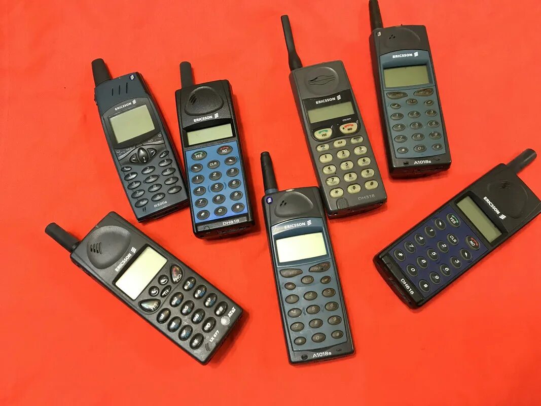 Телефон 90 е. Моторола 90е. Моторола 80-х. Моторола микротак 9800х. Motorola MICROTAC 1989.