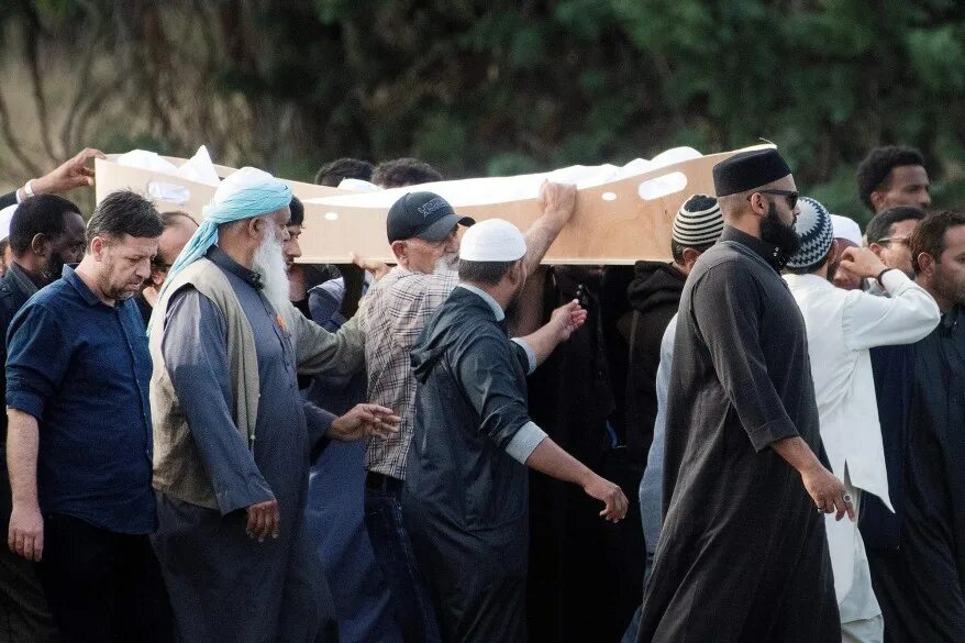 Зеландия мусульмане. Похоронный обряд у мусульман. Мусульманское погребение.