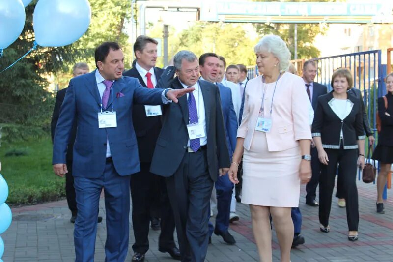 Средние школы малоярославец. Новая школа в малоярославце на заре. школа заря малоярославец. школа номер 4 город малоярославец. школа на заре малоярославец.