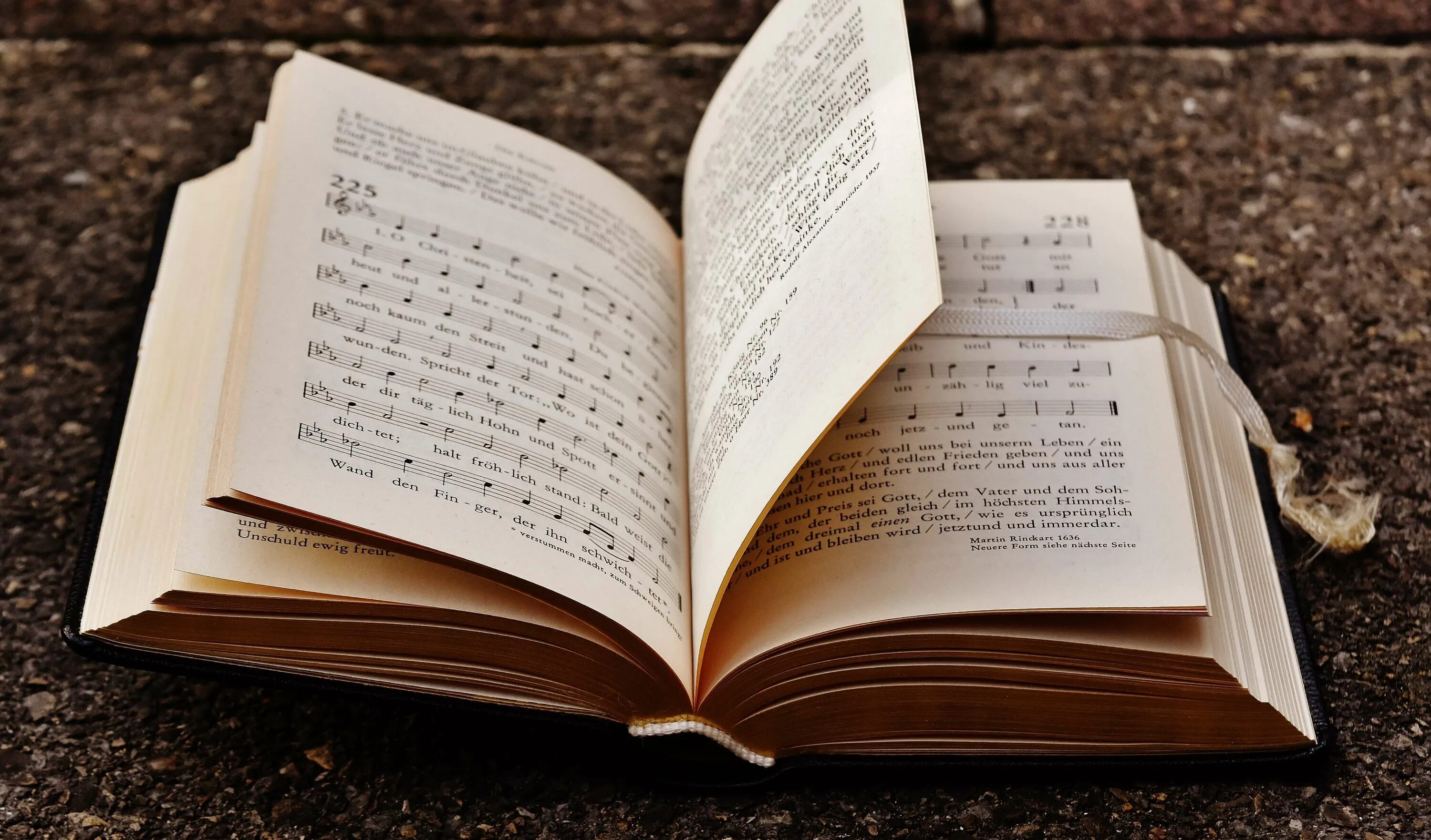 Books page
