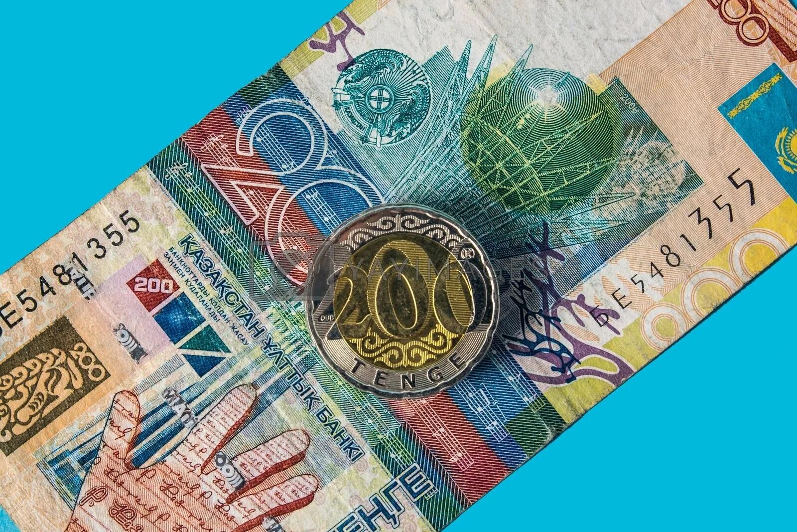 200 тенге. 200 kzt. 200 теңге монета. 200 тенге 2021. 200 тенге банкнота.