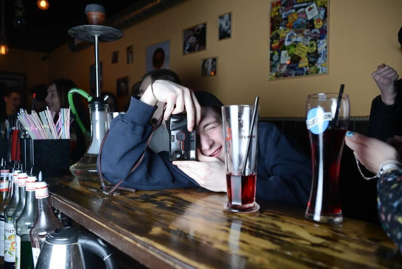 Бар бро канаш. Бары в коврове. Lounge bar ковров. Бар на ковер в москве. Бро бар ковров.