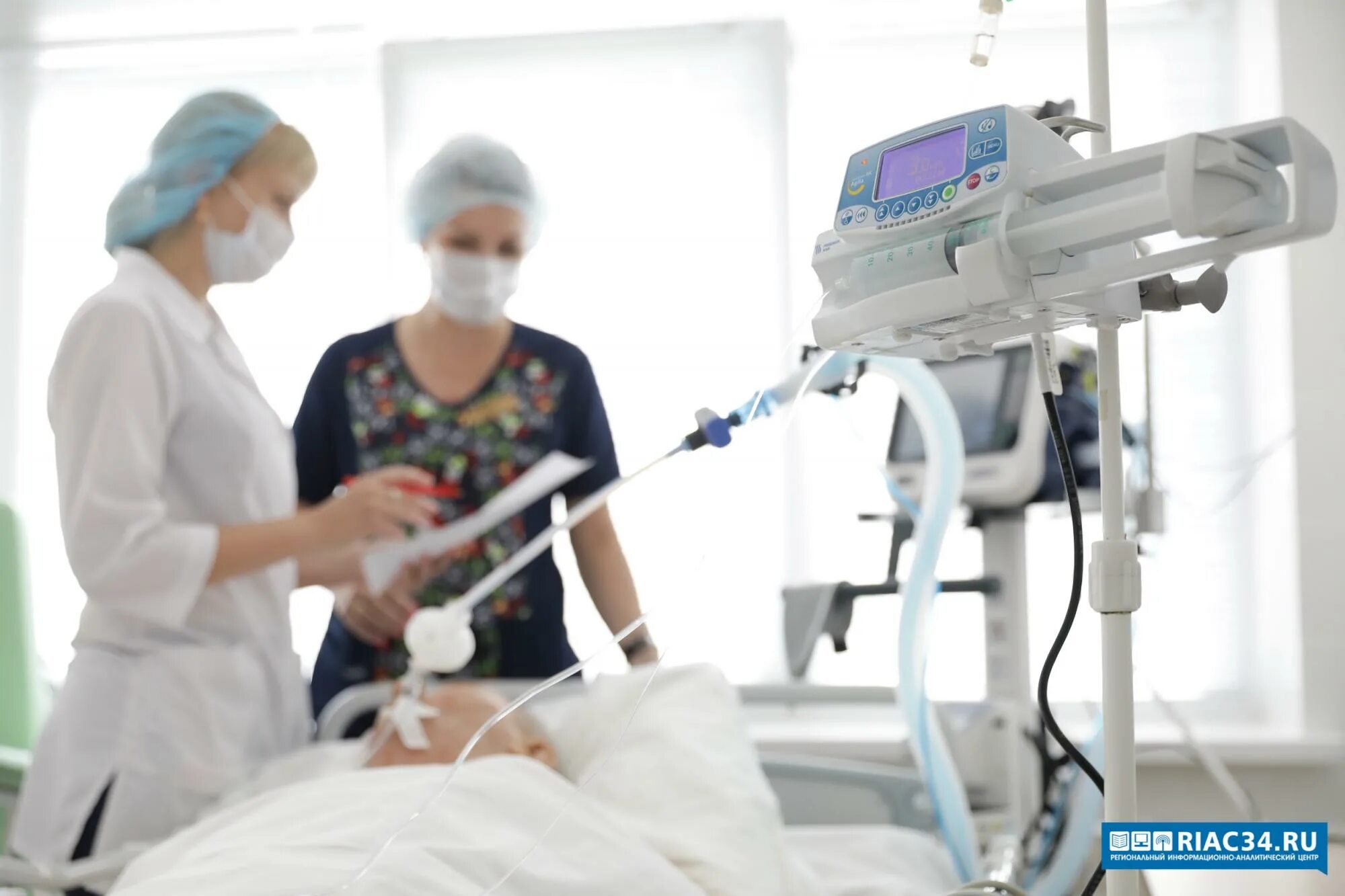 Образования здравоохранения и спорта. Ковидный госпиталь в Волгограде. Назови самую сложную операцию. Открытая хирургия сердца и Tavi. Операции на сердце в Якутске через руку.