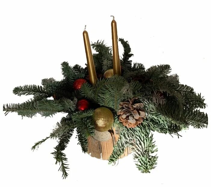 новогодняя композиция из можжевельника