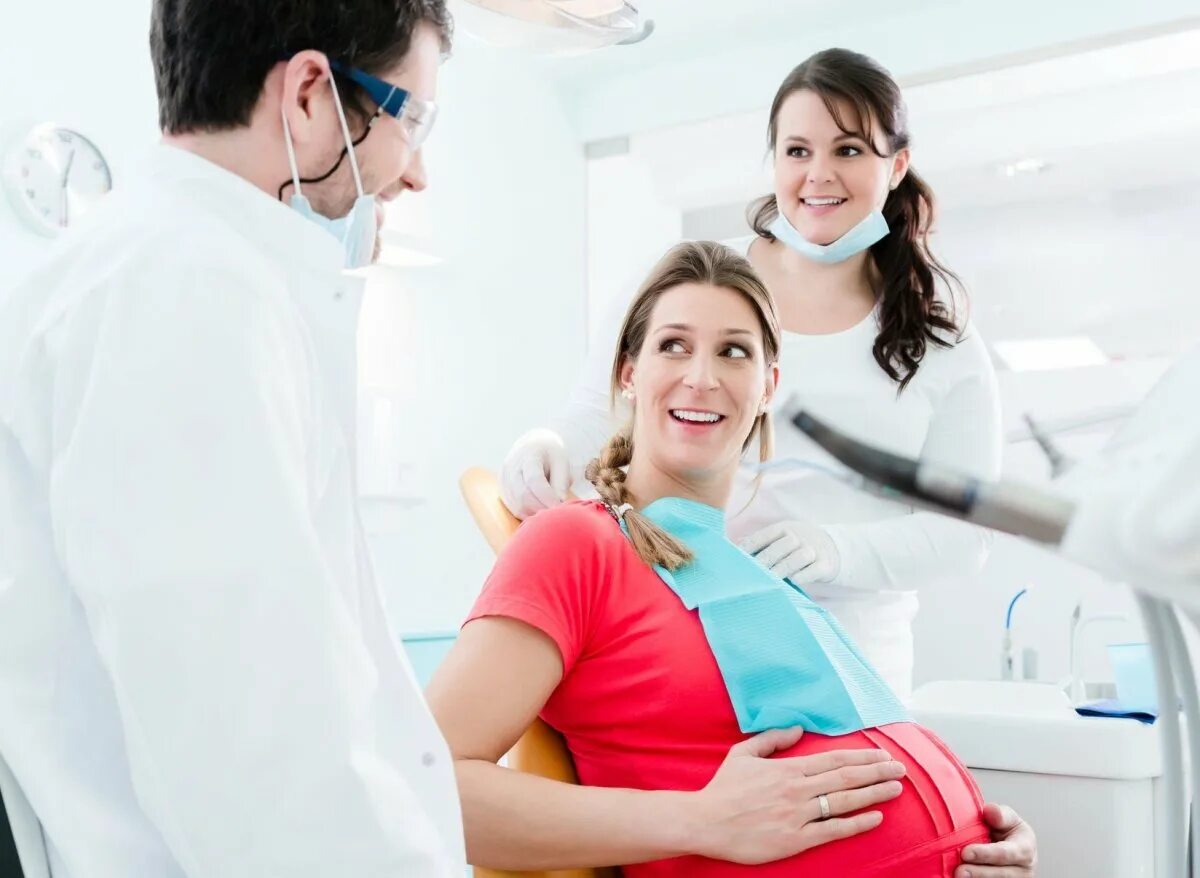 Полости рта беременных. Беременность и стоматолог. Беременные у стоматолога.