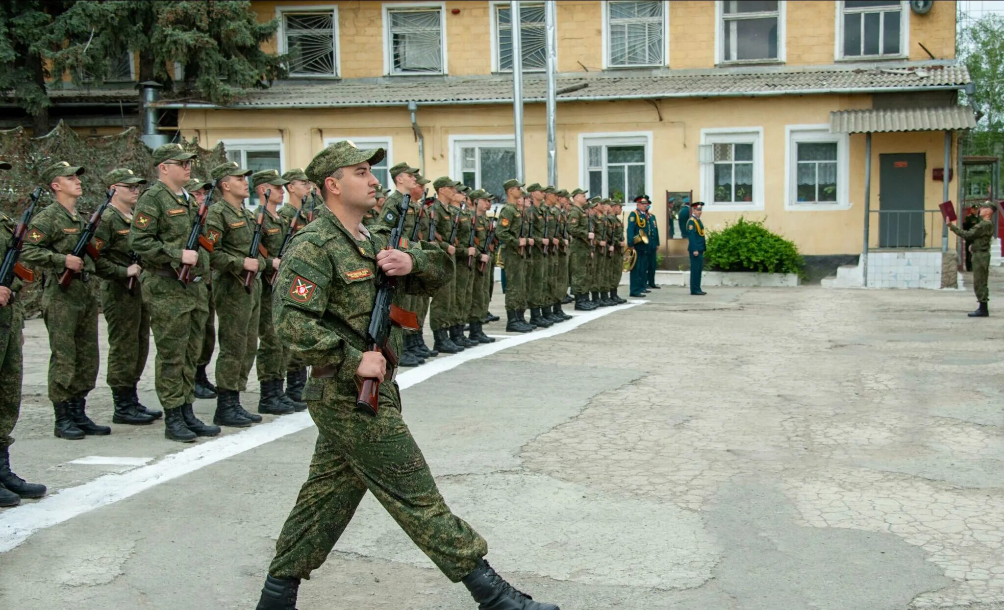 Сколько длится весенний призыв в армию 2024. Новобранцы в Приднестровье. Весенний призыв 2022. В Махачкале продолжается весенний призыв.