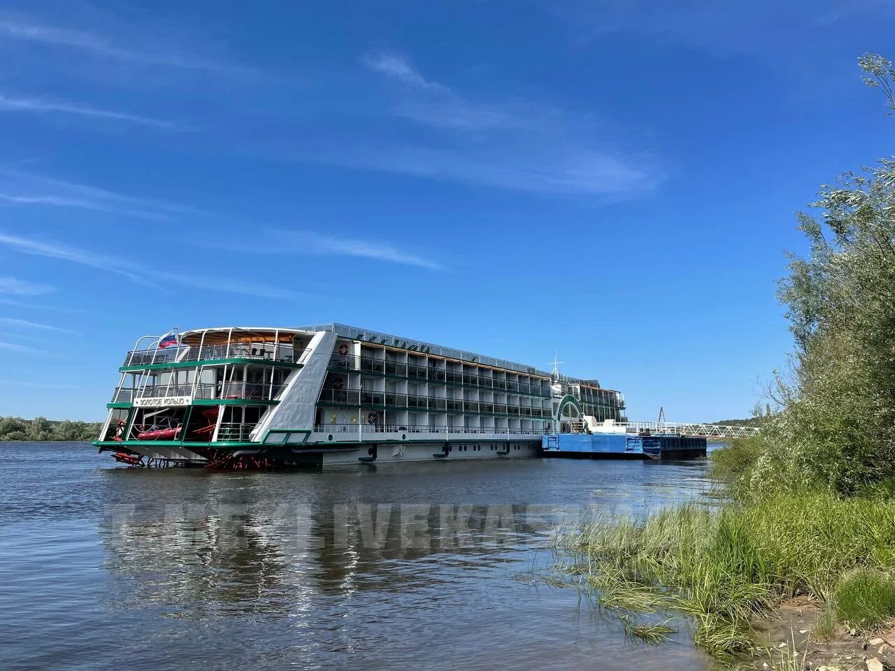 Теплоход. Теплоход золотое кольцо 2023. Проекта пкс-180. Трёхпалубный круизный теплоход. Теплоход золотое кольцо гама.