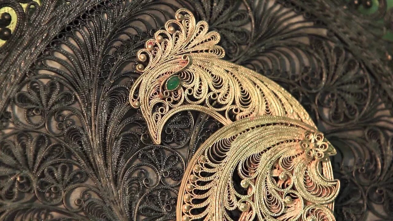 Скань филигрань. Серьги рябинка скань филигрань. Серьги скань филигрань серебро. Джутовая филигрань серебро. Выпильная филигрань.