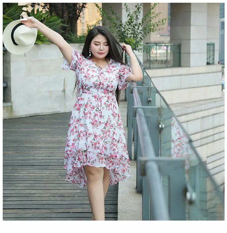 Корейский стиль для полных девушек. Корейская мода плюс сайз. Полненькие корейские девушки. Корейская одежда для пухленьких девушек. Пухленькая кореянка.