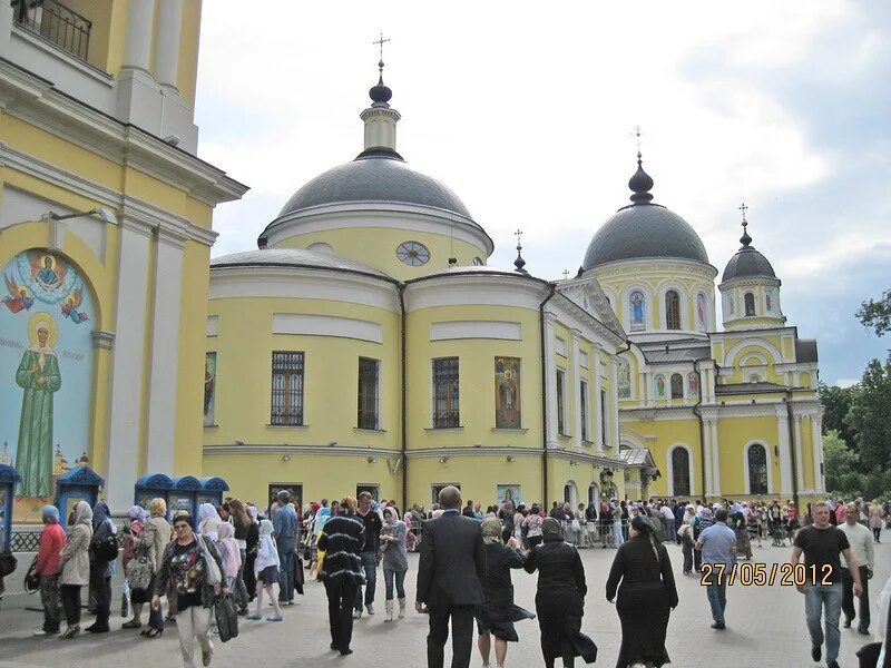 Святая матрона московская покровский монастырь. Храм Матроны Таганская. Церковь Матроны Московской на Таганке. Покровский монастырь Матронушка. Храм Матроны Таганская 58.