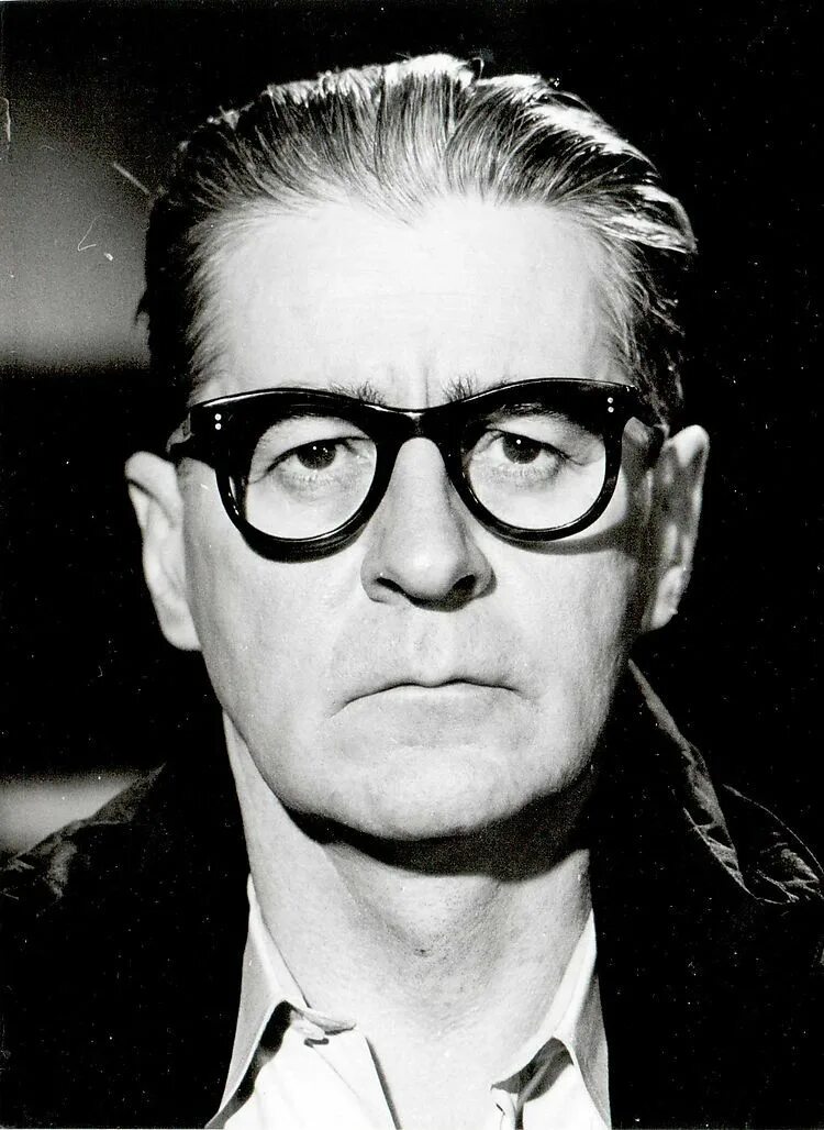 Земляничная поляна гуннар бьернстранд. Ingmar bergman actor. Гуннар бьёрнстранд в юности. Гуннар бьернстранд. Причастие ингмар бергман.