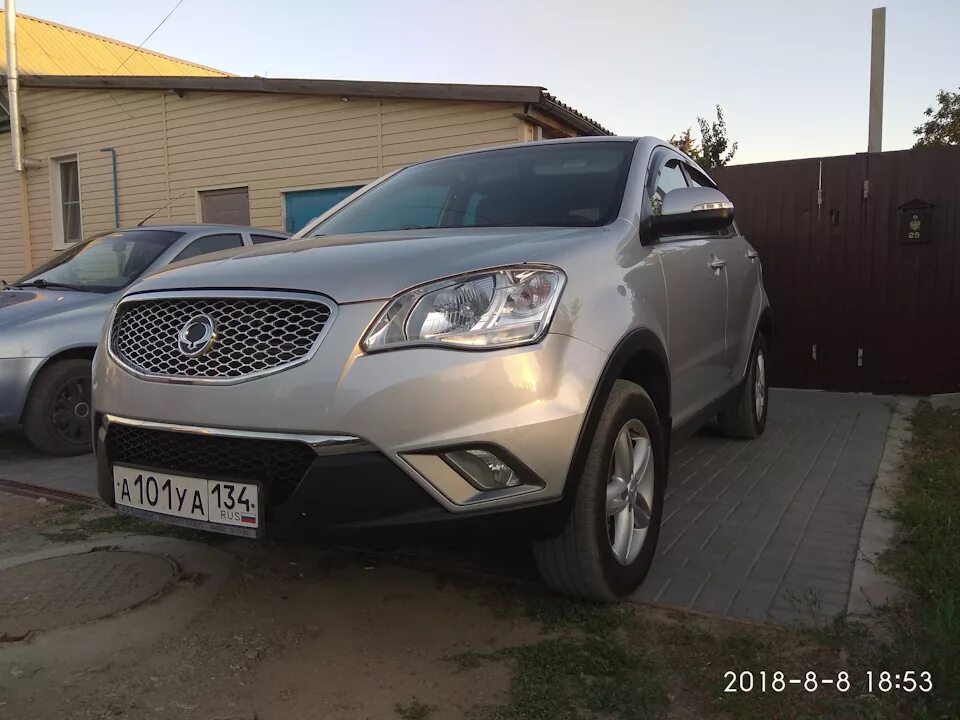 Санг енг g20d. Саньенг g20d. Машина SSANGYONG g20d. Саньёнг Актион g20d. Серый саньёнг Актион g20d.