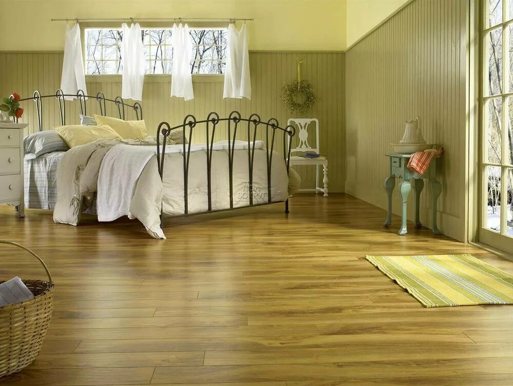 На полу в комнате. Ламинат classen мале 42873. ламинат laminate flooring. ламинат дуб леви. паркет в комнате.