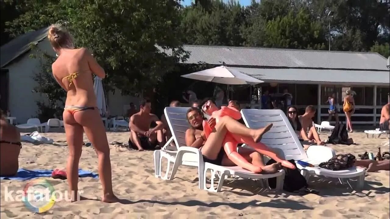 Жизнь нудистов видео. Жизнь нудистов видео. 800 ступеней в анапе. Монталивье франция пляж. Жизнь нудистов видео.