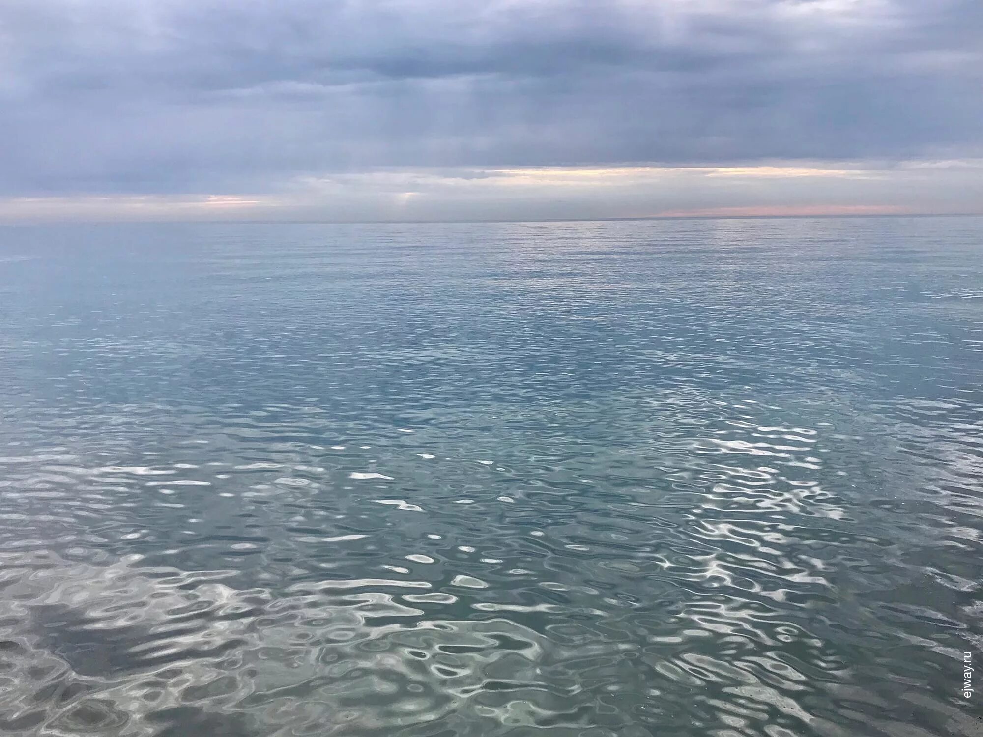 Черное море штиль. Море штиль берег Крым. Черное море штиль фото. Штиль в тихом океане. Морской штиль