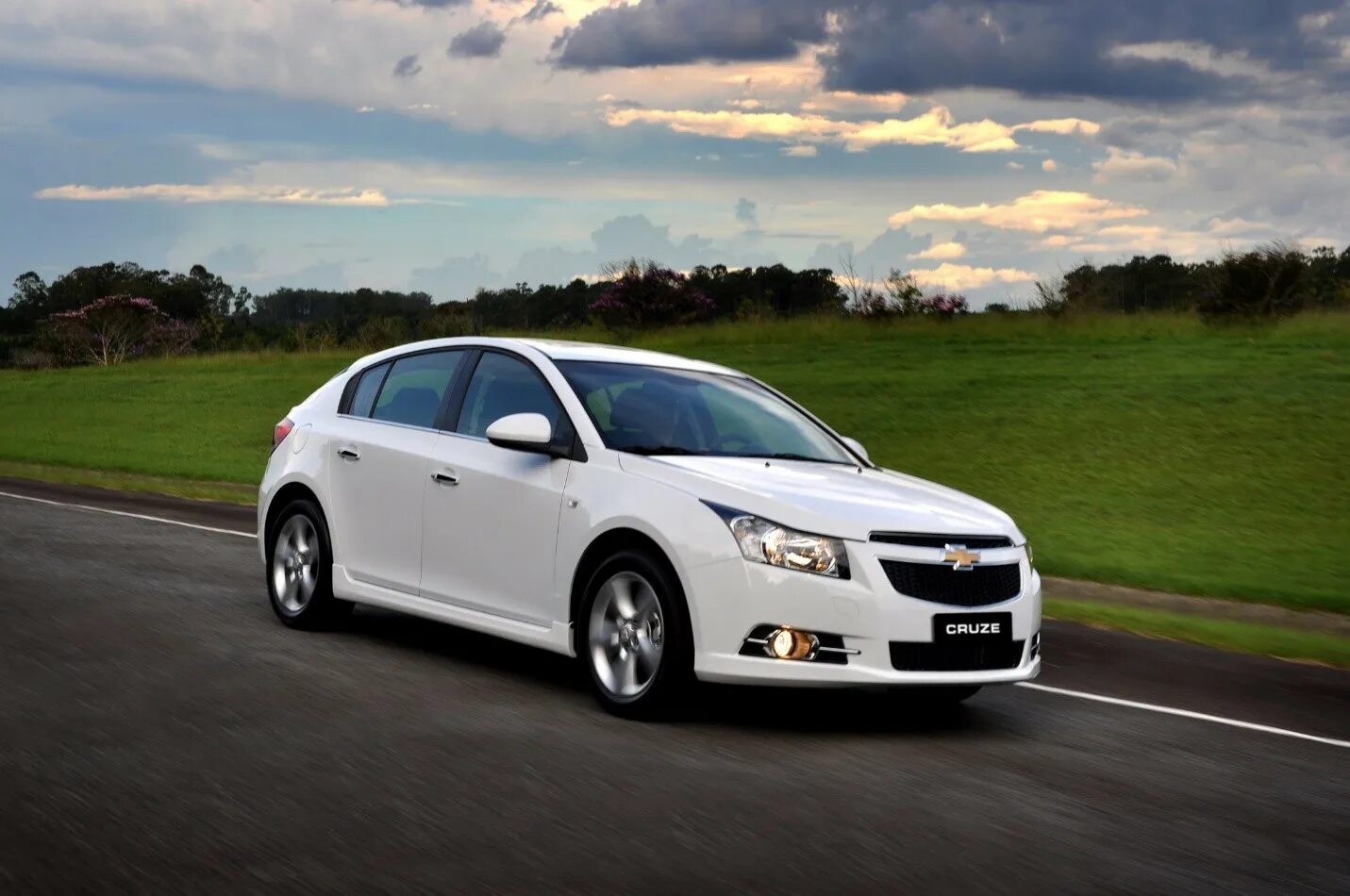 Картинки крузе. Chevrolet Cruze 2012. Шевроле Cruze 2012. Chevrolet Cruze, 2012 г.в. Шевроле Круз 2012г.