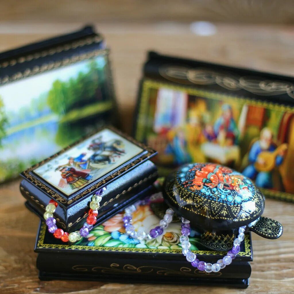 сувениры. подарки для женщин бишкек. подарки актау. актау магазины 2022. сувениры из астаны.