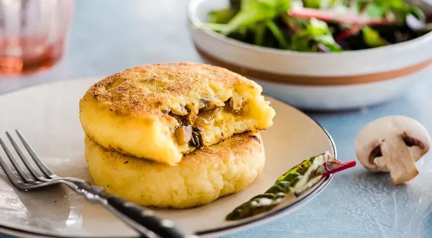 Зразы картофельные с грибами - пошаговый рецепт с фото на Повар.ру