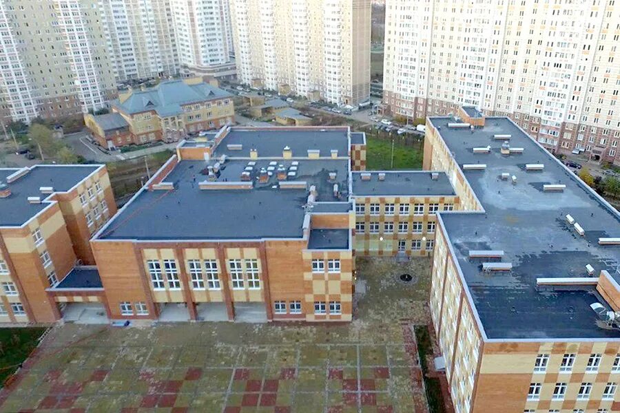 Подольск кузнечики школа 34. Школа 32 подольск кузнечики. Школа 35 кузнечики. 35 школа подольск кузнечики. Школа 36 подольск.