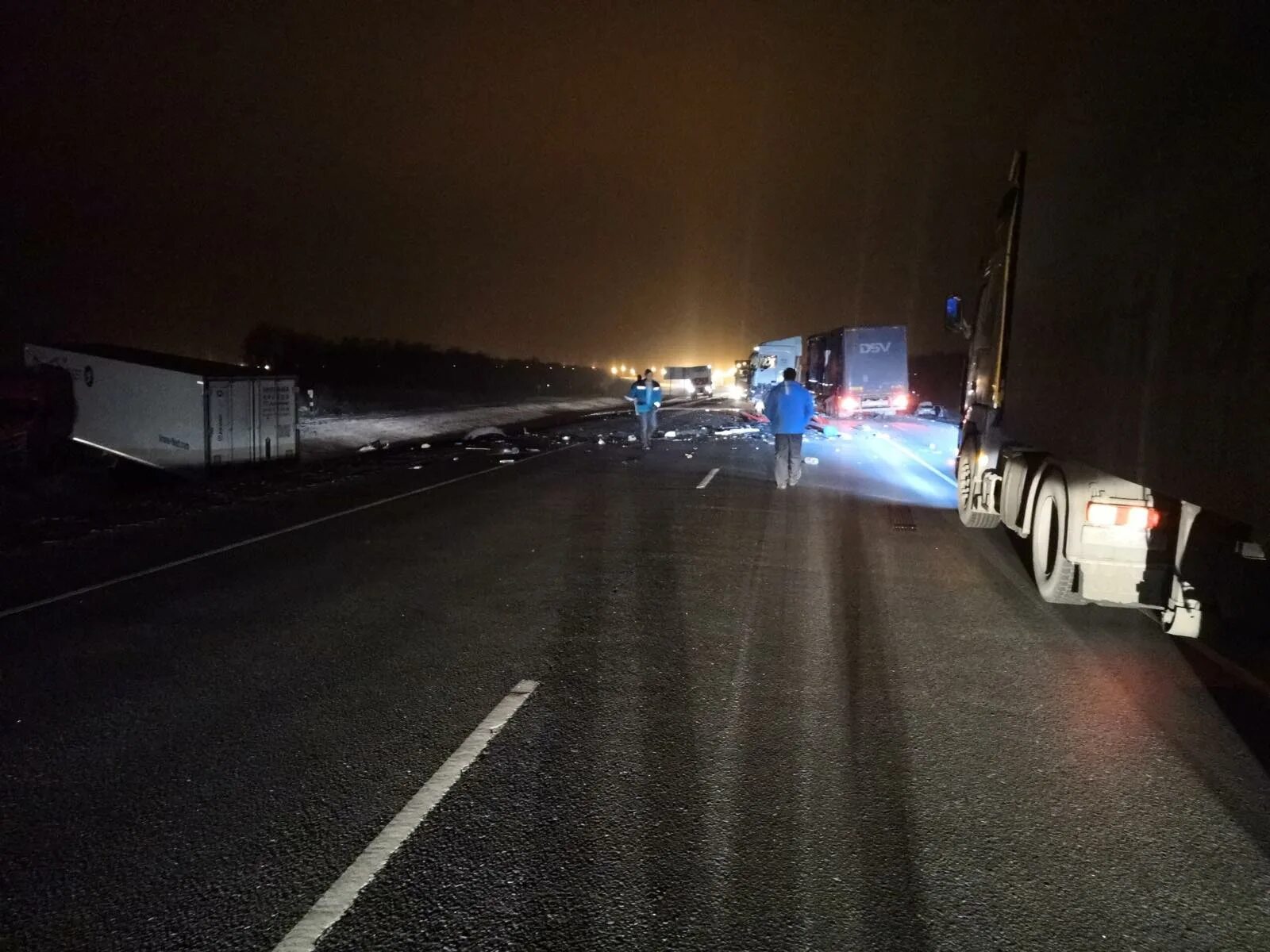 Трасса м5 пенза. Авария на трассе м5 в камышлинском районе. Дтп м5 самарская область. Дтп на м5 тольятти сызрань. Что сейчас происходит на трассе м5.