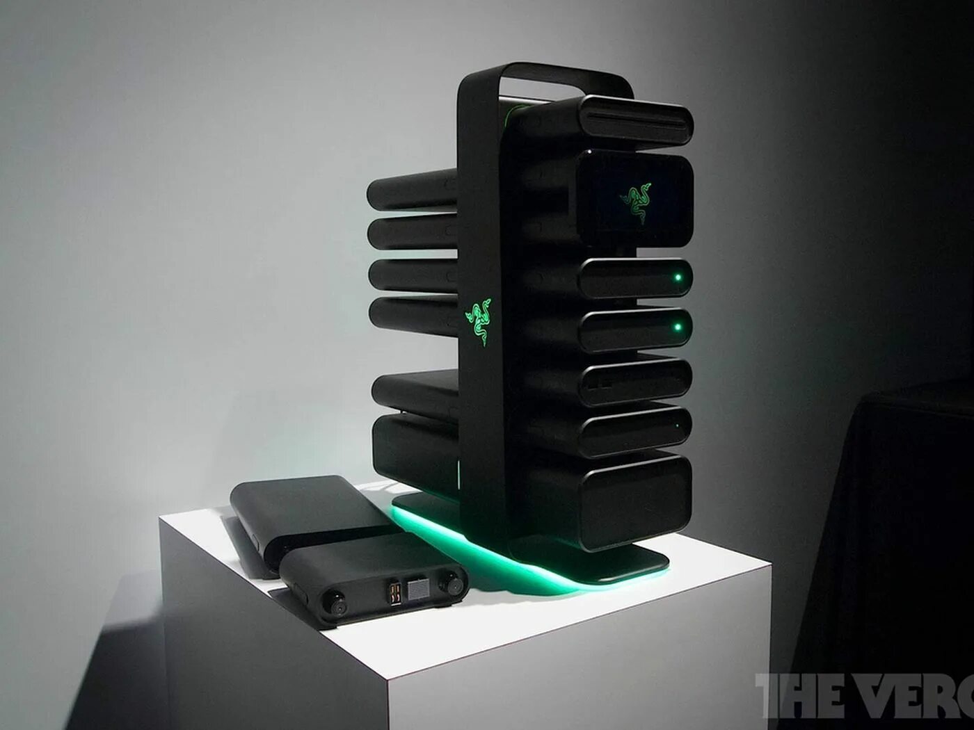 Advantech mic-7700. Advantech mic-7500b-s9a1e — безвентиляторный компактный компьютер. Razer tomahawk. Advantech mic-7500-s9a1e. Razer tomahawk m1 обзор.