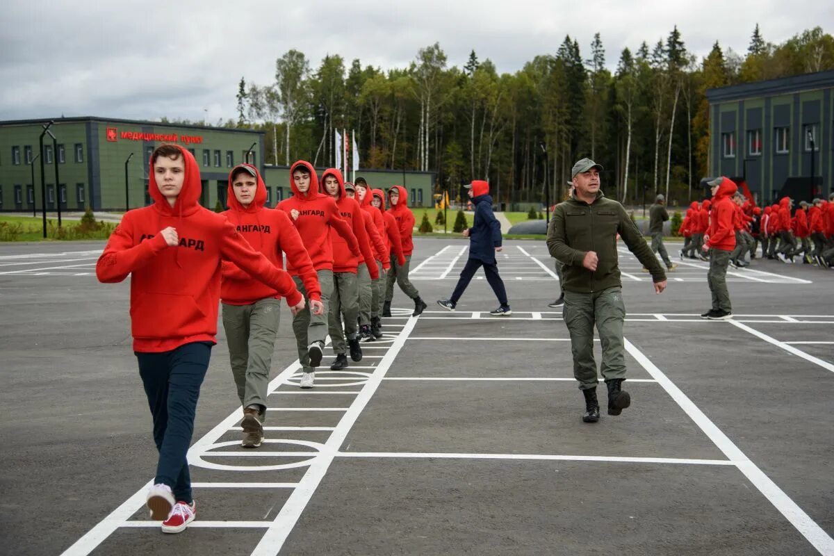 Авангард сайт лагерь. Военно-патриотический центр Авангард Московская область. Авангард военно патриотический лагерь. Авангард Москва лагерь. Центр военно-патриотического воспитания молодежи «Авангард».