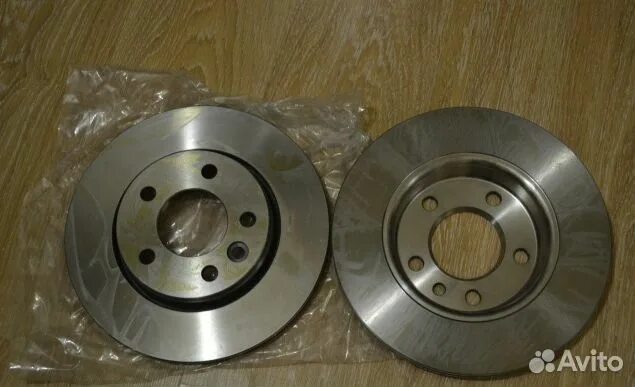 Купить тормозные передние диски на фольксваген каравелла. Textar 92168803. Тормозные диски фольксваген т5. Передние тормозные диски т5 фольксваген. Тормозные диски volkswagen transporter.