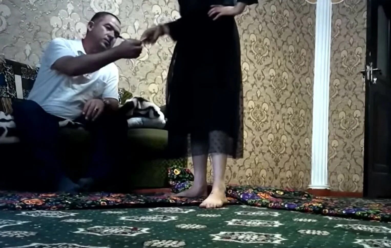 Шеърхои табрикоти зодруз. Тарчумаи англиси бо забони точики. Аллахумма иннака афуввун каримун. Падарам шер. Бо забони англиси.