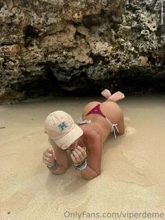 viperdeme Nude OnlyFans Leaks.