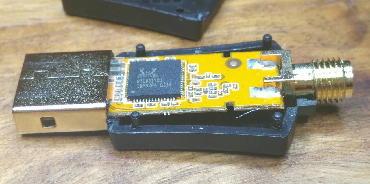 Usb vid 0bda pid c811 rev 0200