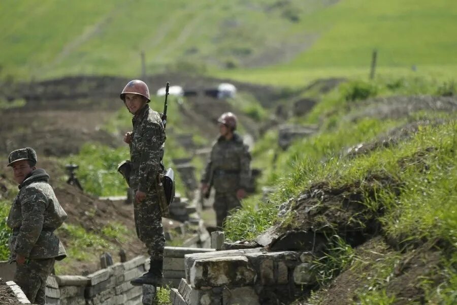 Что такое карабах. Мартуни (Нагорный Карабах). Солдаты Азербайджана Карабах. Нагорный Карабах солдаты.