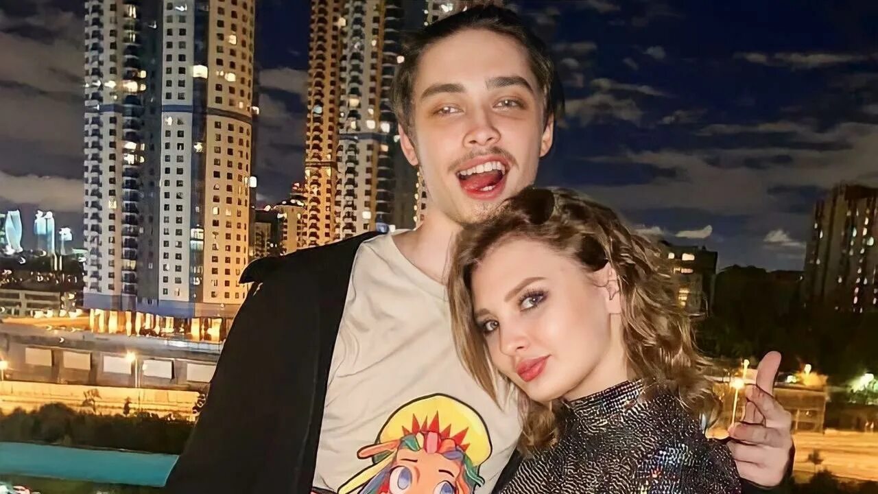 Мелисса фокс и архип глушко. Тарзан и невестка. Мелисса королева. Королёва и тарзан 2022. Тарзан и невестка.