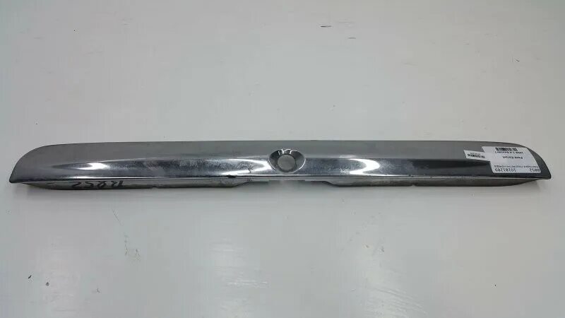 Накладка подсветки номера. Накладка подсветки номера. Накладка подсветки номера т5 артикул. Накладка подсветки номера б/у peugeot 307. Накладка подсветки номера форд фиеста 2015.