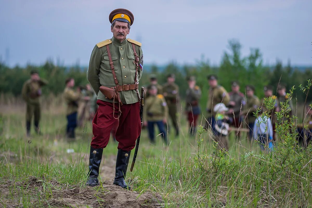 Страна героев военно исторический. Дроздовский белогвардеец. Реконструкторы белогвардейцы. Казаки Степана Разина реконструкторы.