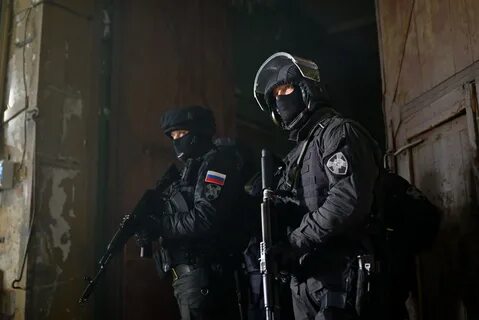 Полицейские боевики