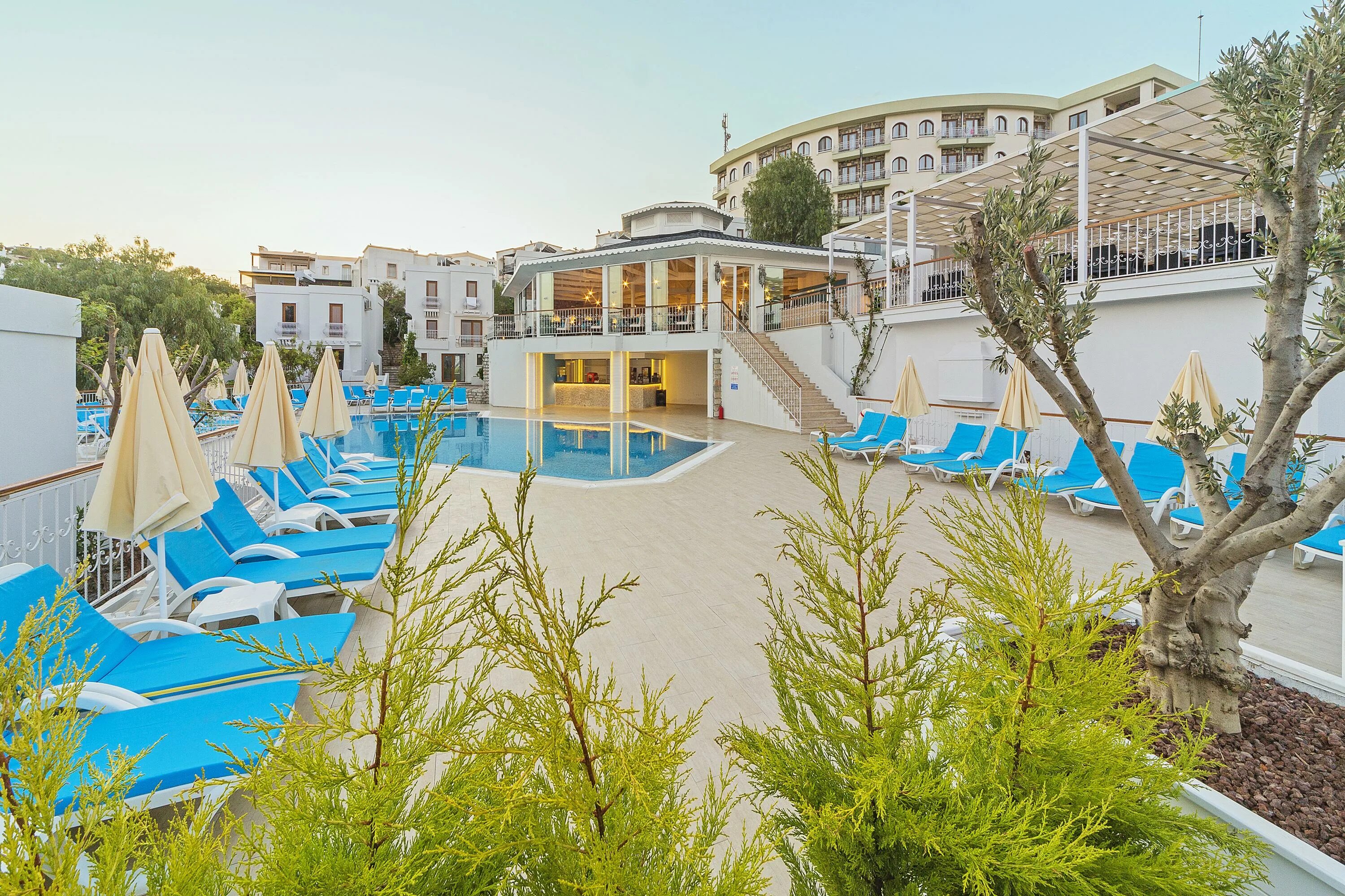 Riva bodrum resort отель. Riva bodrum resort 4 отзывы. Riva bodrum resort 4 отзывы. Рива бодрум резорт 16+. Рива бодрум.