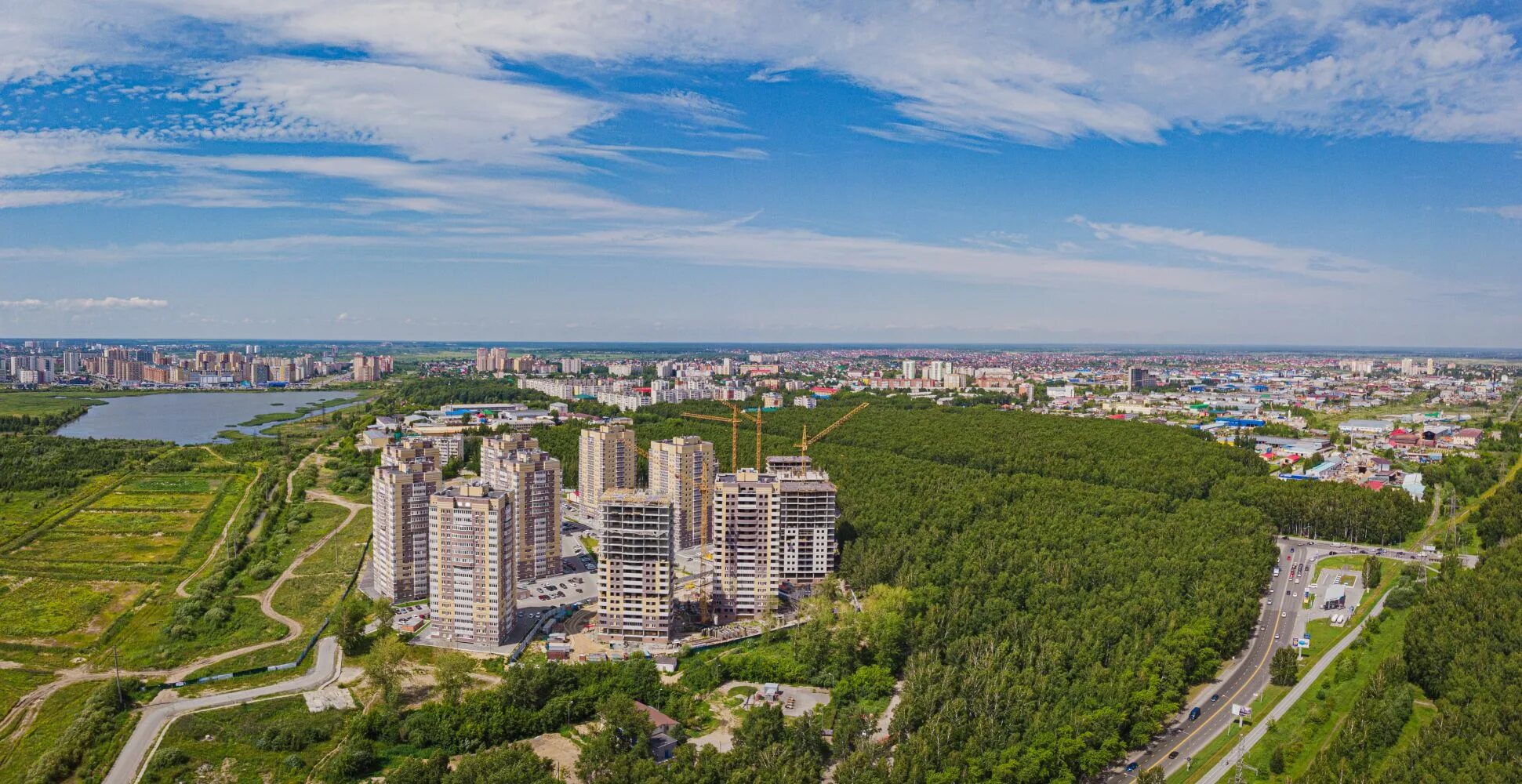 Сайт горизонт тюмень. ЖК Горизонт Тюмень. Тюмень район Горизонт. Тюмень ул Мельникайте Горизонт. ЖК Горизонт Тюмень улица Мельникайте 2.