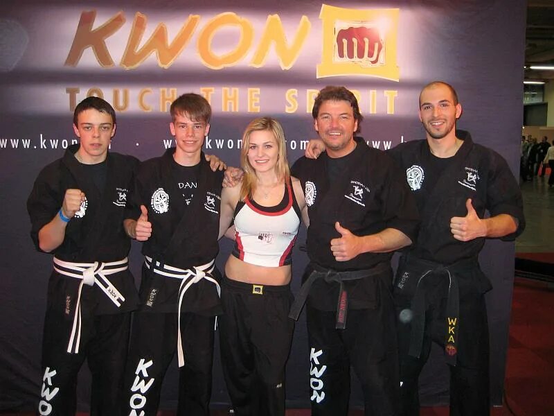 Show team