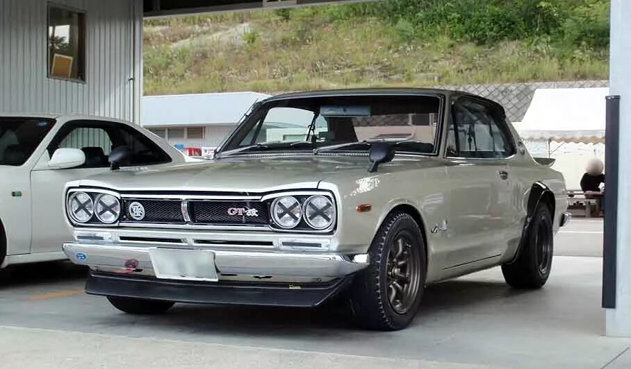 0 r 38 0 r. Nissan Skyline 38. Ниссан Скайлайн r38. Skyline 10. Скайлайн ГТР 38.