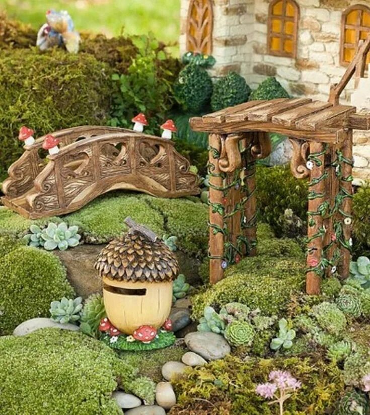 Fairy village. Магик Гарден сказочный сад. Сказочный домик в саду. Домик в сказочном стиле. Домик для эльфов в саду.