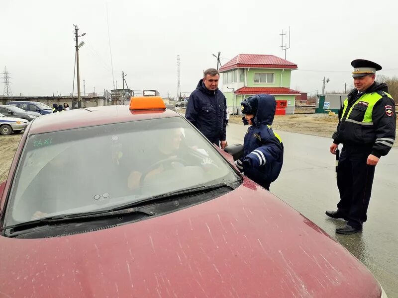 ГИБДД Излучинск. УГИБДД ХМАО. Автомобилистов 1 Излучинск. ГИБДД город Излучинск. Такси излучинск