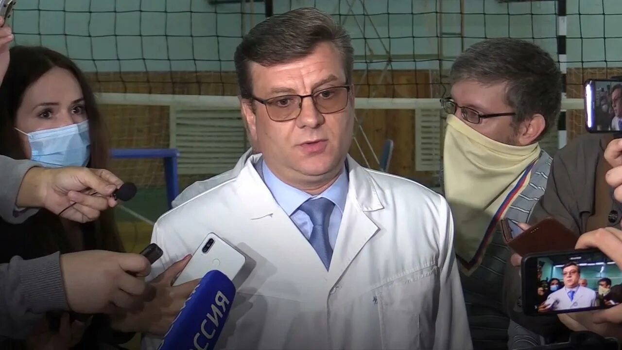 Фото главного врача больницы В Саратовской областной офтальмологической больнице сменился главный врач RuNe