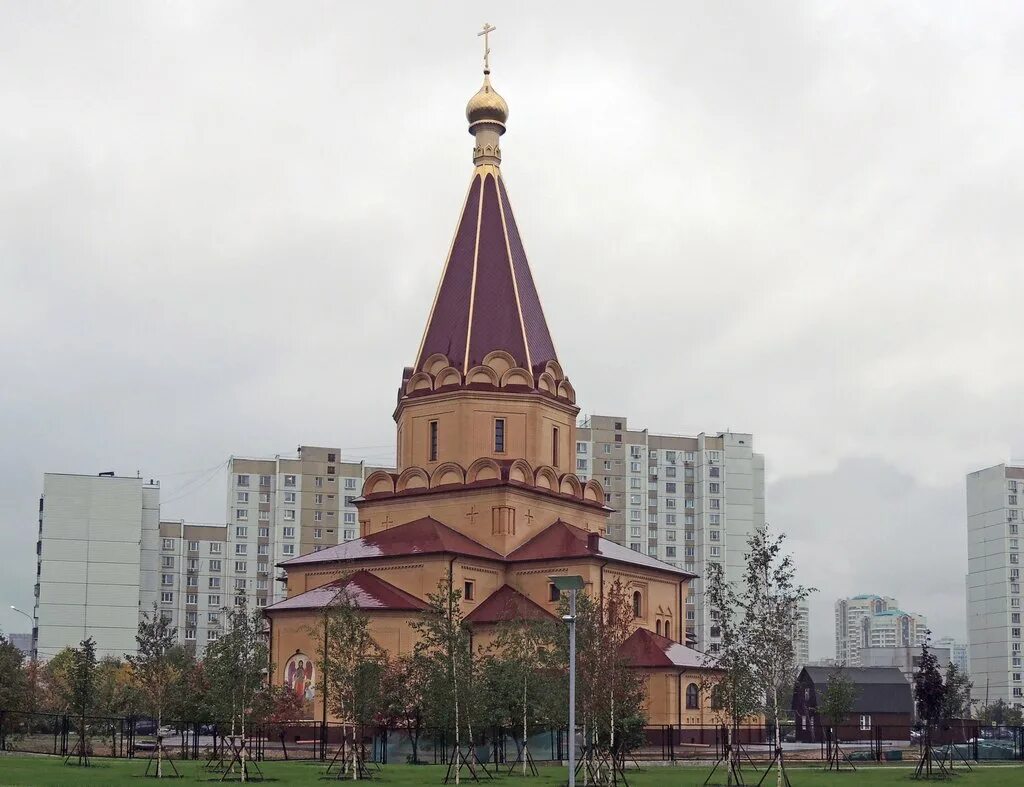 Храм усекновения главы в братеево. Храм усекновения главы св. Храм усекновения главы иоанна предтечи в братееве. Церковь усекновения главы иоанна предтечи в братеево. Храм усекновения главы иоанна крестителя в братеево.